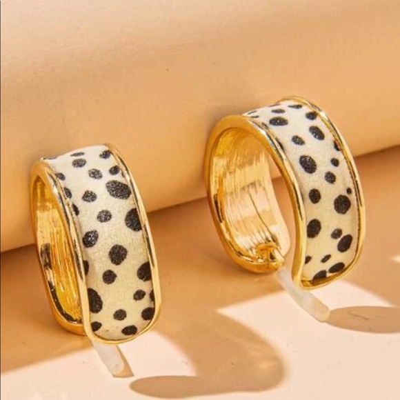 Jewelry - NWOT Polka Dot Cuff Hoop Earrings